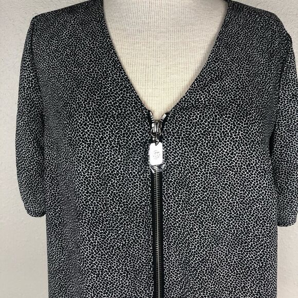 NWT Michael Kors Zipper Top Size Medium - Picture 2 of 7